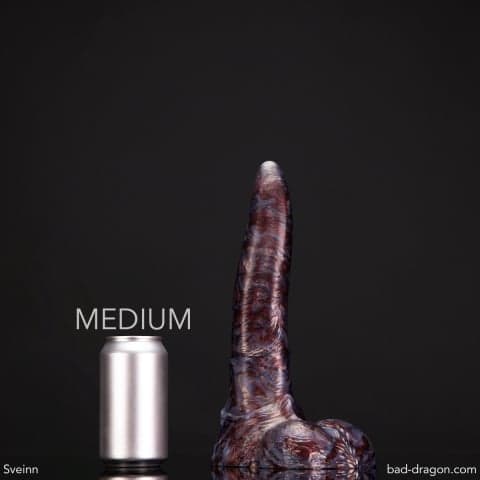 Sveinn the Buck (Medium)