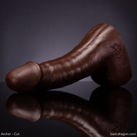 Bad Dragon's Archer (Cut) (Medium)
