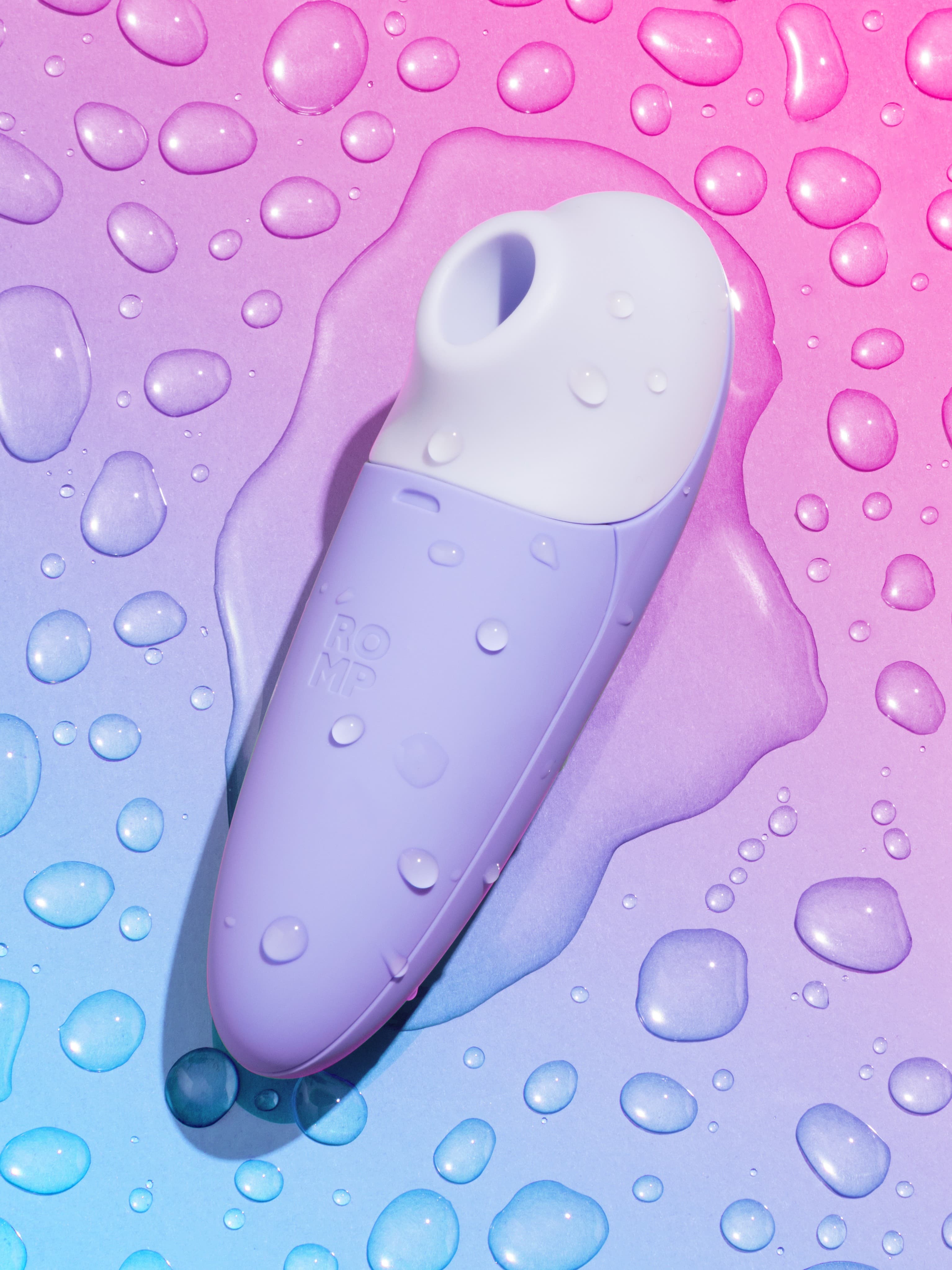 ROMP X Lovehoney Switch X Clitoral Suction Stimulator