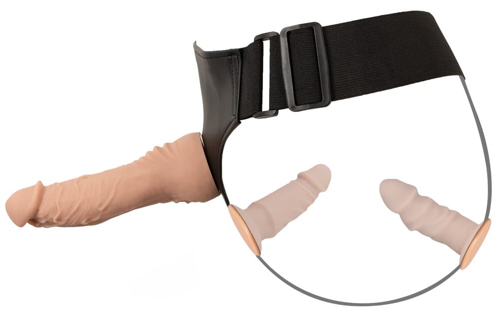4-teiliges Strap-on-Set inklusive RC-Vibrator und 2 Dildos